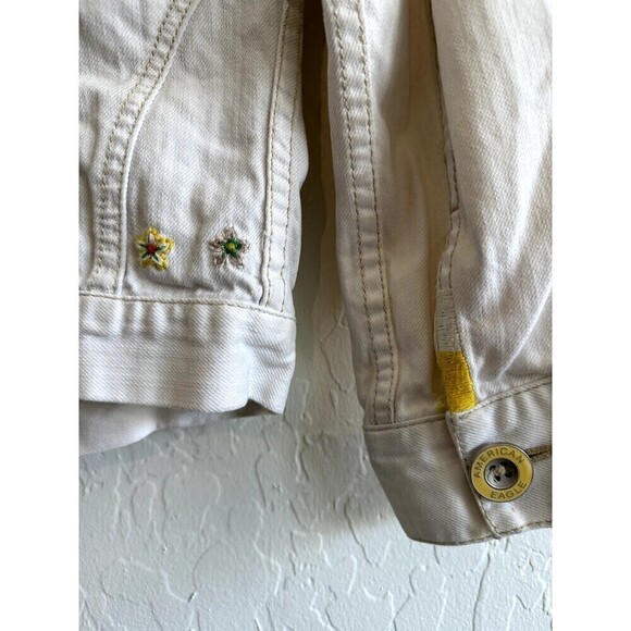American Eagle Outfitters Girls White Denim Button Up Jacket Size XS Minimal - Picture 13 of 14